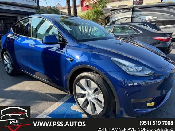TESLA MODEL Y 2022 7SAYGDEE6NF322194 image